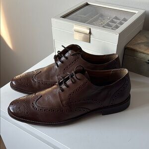 Florsheim Brown Leather Oxfords with Wingtip Detailing